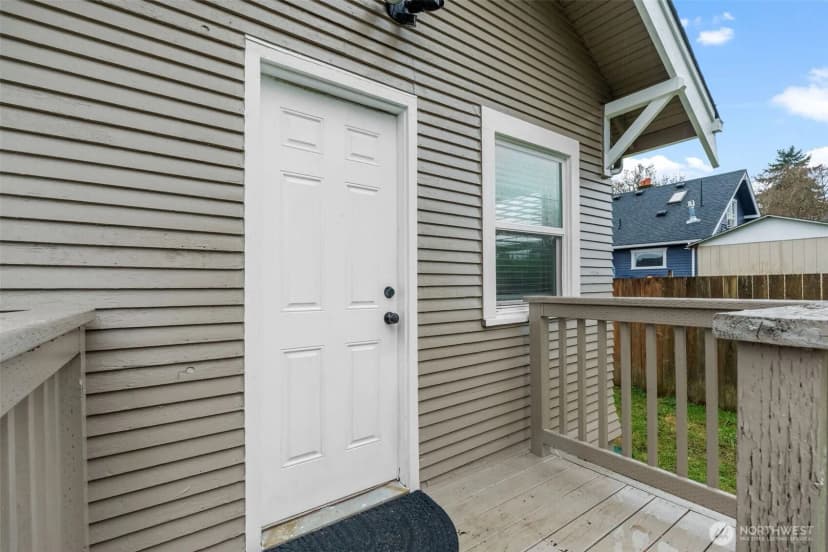 Property photo for 1210 S 45th Street S, Tacoma photo 27