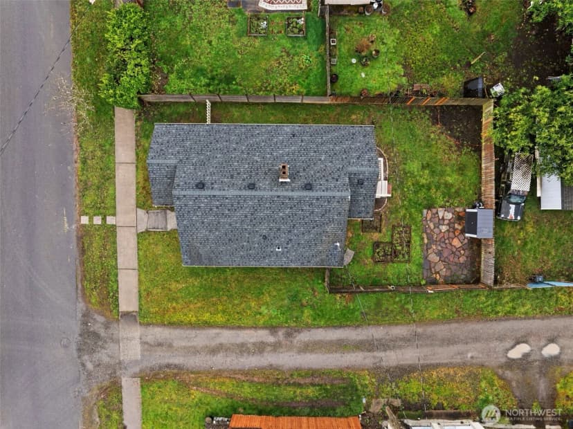Property photo for 1210 S 45th Street S, Tacoma photo 31