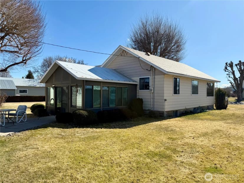 Property photo for 715 Se Pope Avenue, Wilbur photo 37