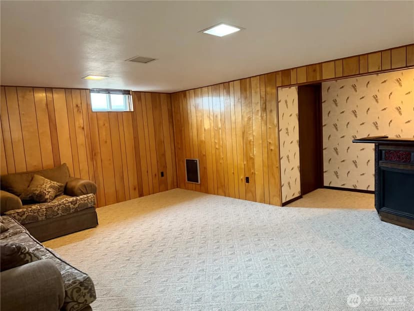 Property photo for 715 Se Pope Avenue, Wilbur photo 22