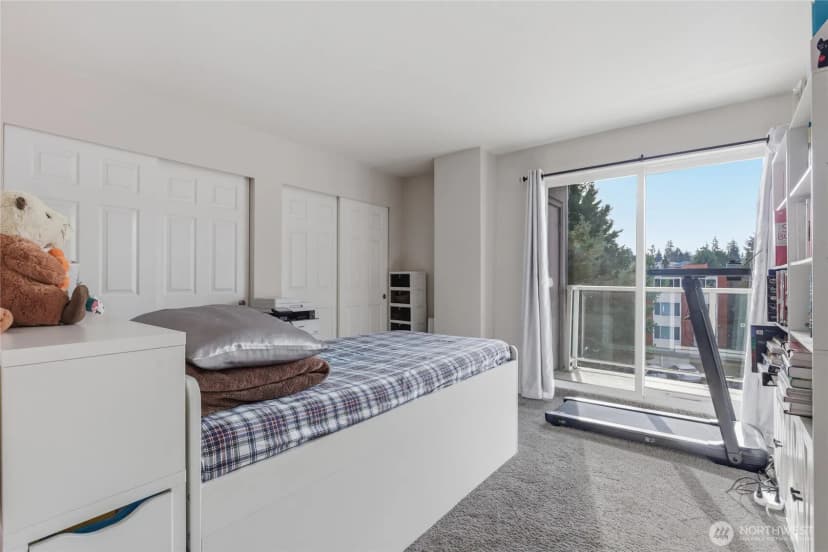 Property photo for 15020 Bothell Way Ne #406, Lake Forest Park photo 14
