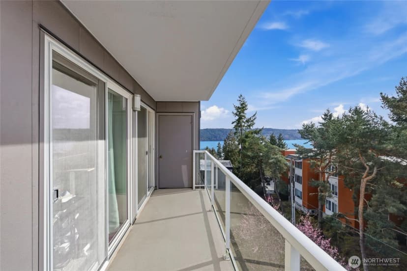 Property photo for 15020 Bothell Way Ne #406, Lake Forest Park photo 15