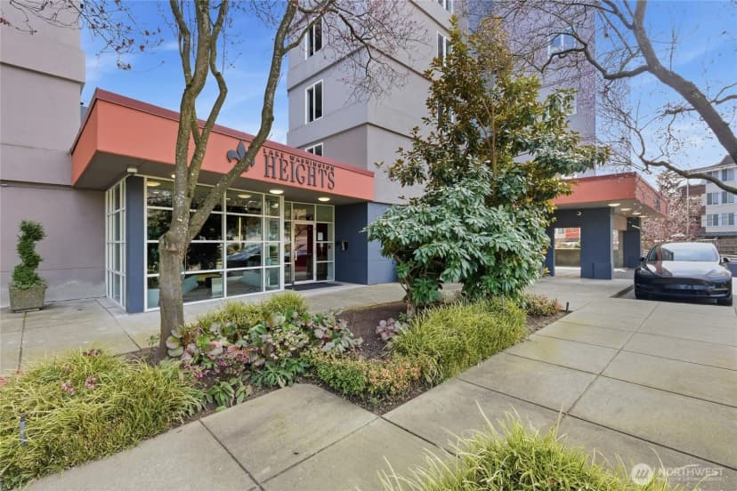 Property photo for 15020 Bothell Way Ne #406, Lake Forest Park photo 22