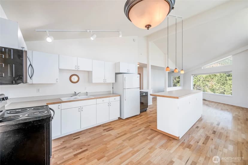 Property photo for 20000 S Lakeshore Road, Chelan photo 30