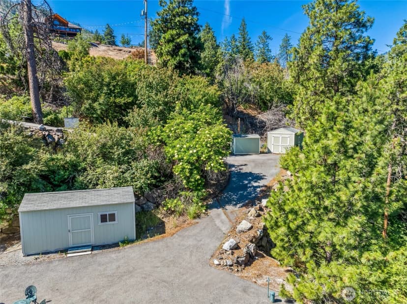 Property photo for 20000 S Lakeshore Road, Chelan photo 7