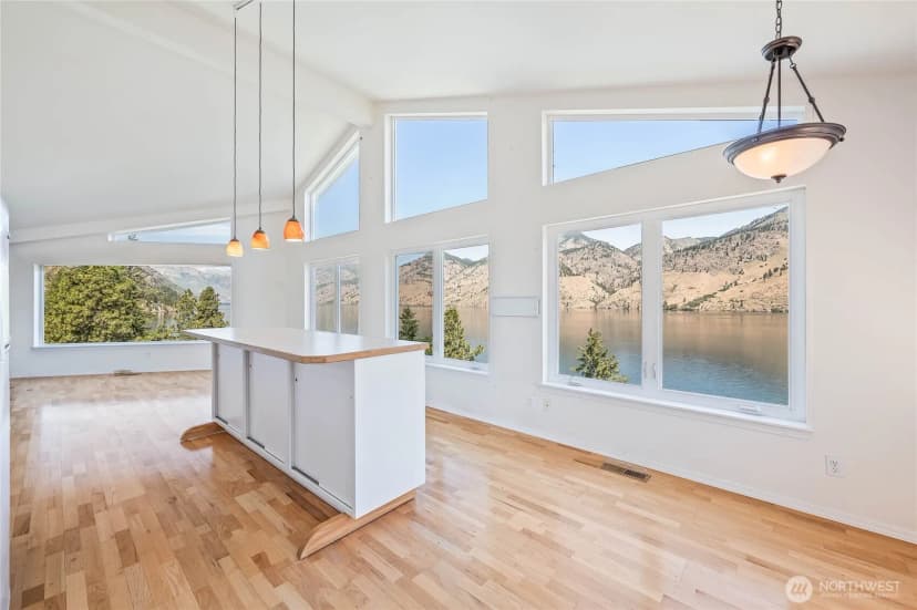 Property photo for 20000 S Lakeshore Road, Chelan photo 31