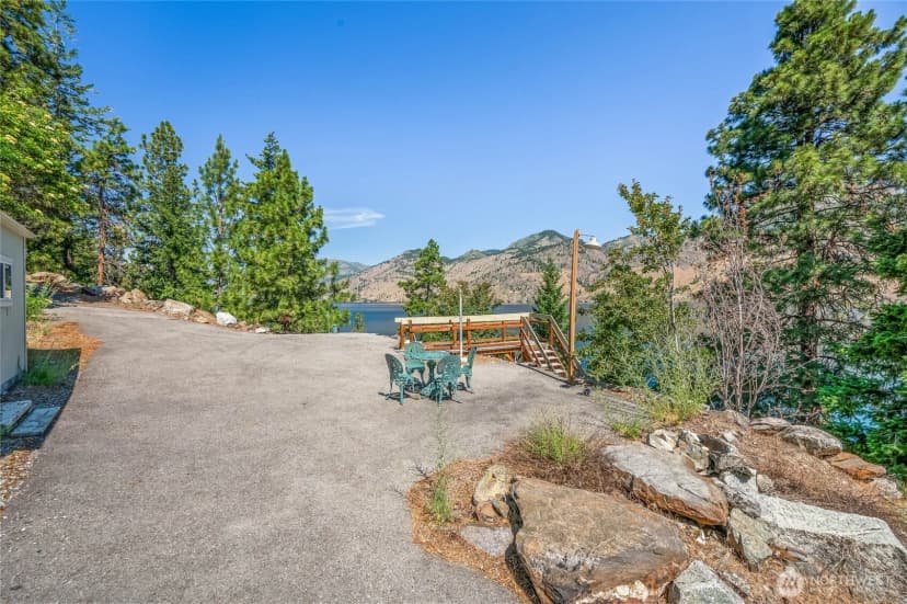 Property photo for 20000 S Lakeshore Road, Chelan photo 9