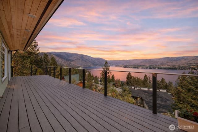Property photo for 31 Cougar Crossing Lane, Chelan