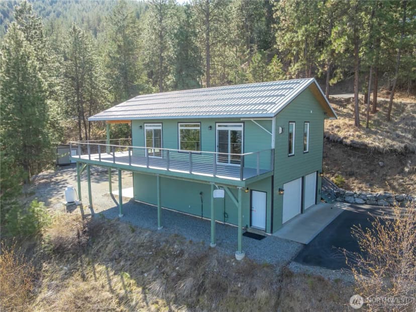 Property photo for 31 Cougar Crossing Lane, Chelan photo 32