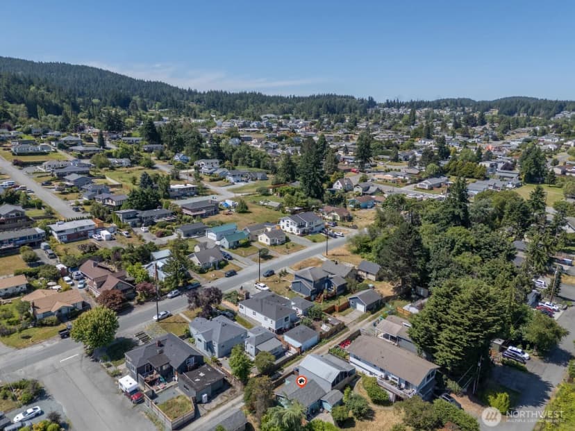 Property photo for 805 36th Street, Anacortes photo 32