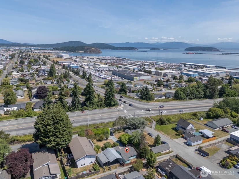 Property photo for 805 36th Street, Anacortes photo 30