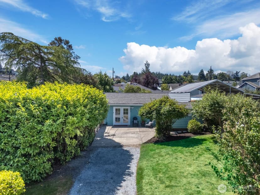 Property photo for 805 36th Street, Anacortes photo 2