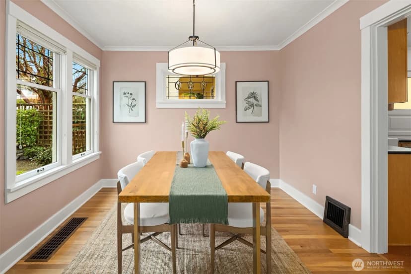 Property photo for 3818 Corliss Avenue N, Seattle photo 6