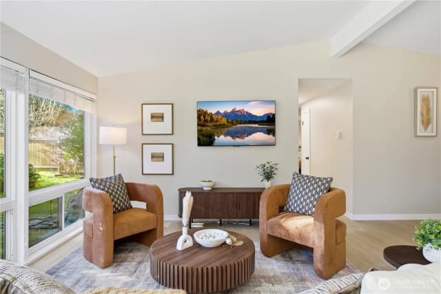 Property photo for 16237 Ne 30th Street, Bellevue photo 5