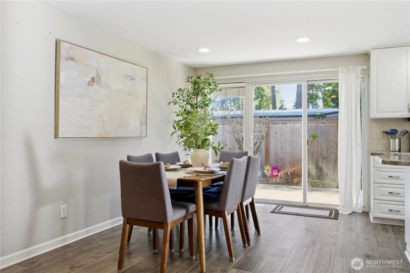 Property photo for 16237 Ne 30th Street, Bellevue photo 18