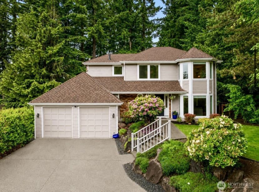 Property photo for 24109 Se 44th Court, Sammamish photo 2