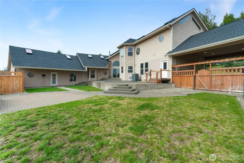 Property photo for 100 S 9th Street, Montesano photo 37