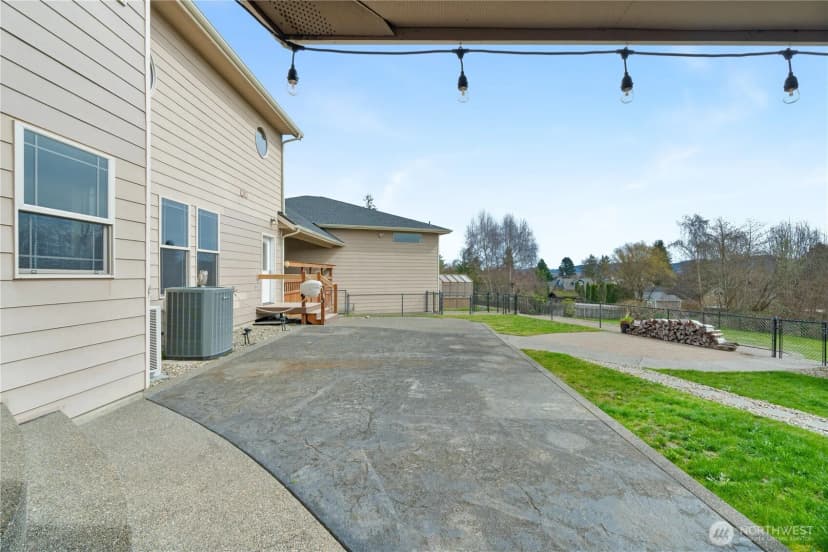 Property photo for 100 S 9th Street, Montesano photo 36