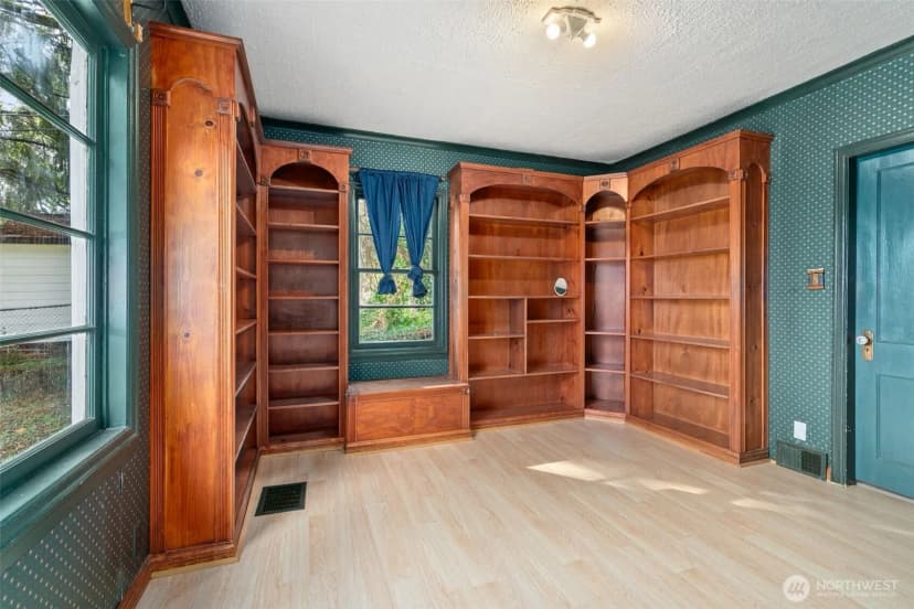 Property photo for 1036 Fowler Street, Raymond photo 13