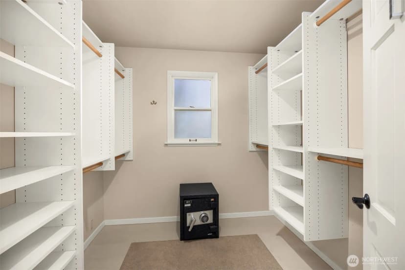 Property photo for 8400 Se 61st Street, Mercer Island photo 15