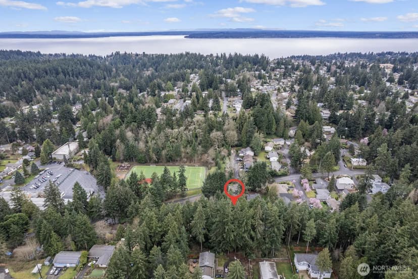 Property photo for 516 North 178th Court, Shoreline photo 7