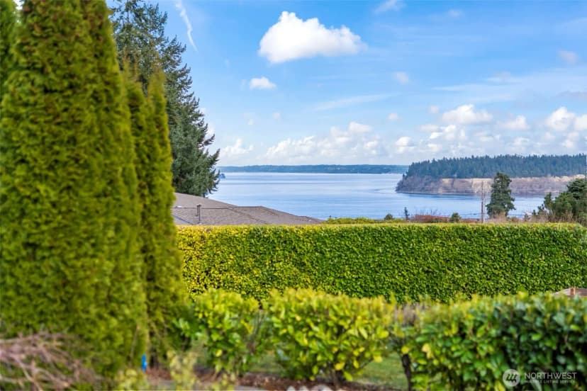 Property photo for 3139 Soundview Court, Gig Harbor photo 6