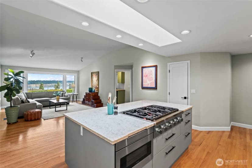 Property photo for 3139 Soundview Court, Gig Harbor photo 17