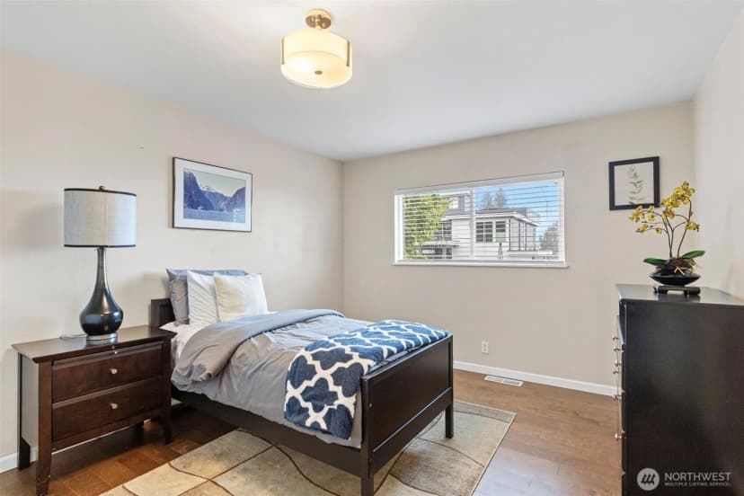 Property photo for 10205 Occidental Avenue S, Seattle photo 19