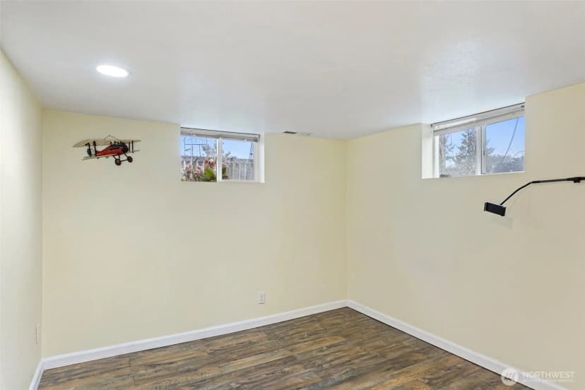 Property photo for 10205 Occidental Avenue S, Seattle photo 31