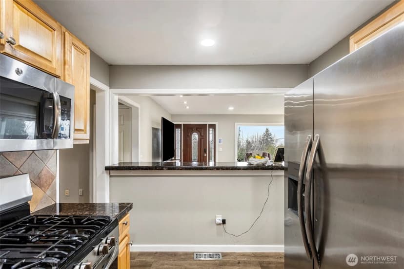 Property photo for 10205 Occidental Avenue S, Seattle photo 17