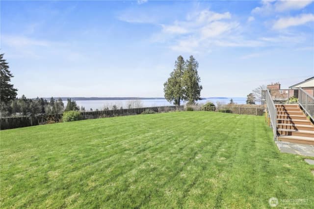 Property photo for 456 View Ridge Drive, Everett photo 4
