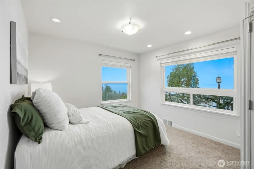 Property photo for 456 View Ridge Drive, Everett photo 22
