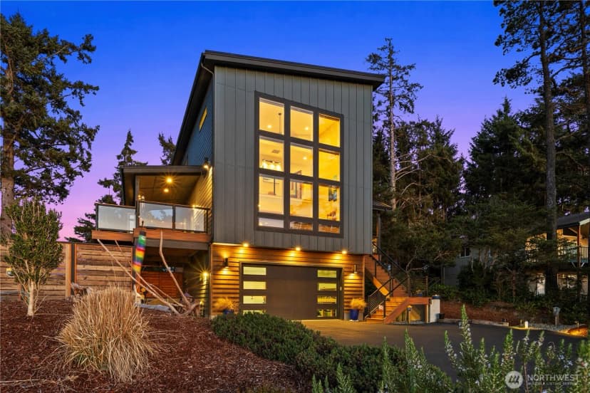 Property photo for 31302 J Place, Ocean Park