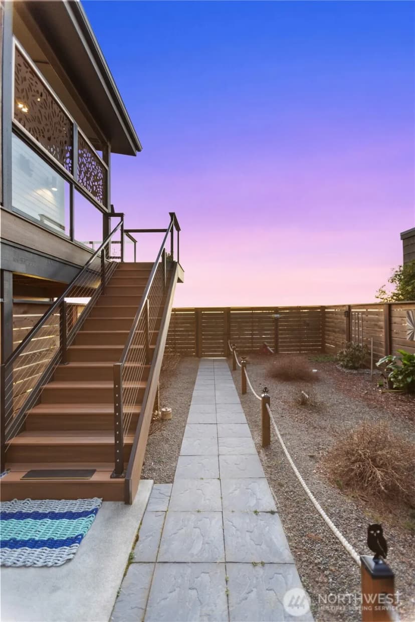 Property photo for 31302 J Place, Ocean Park photo 40