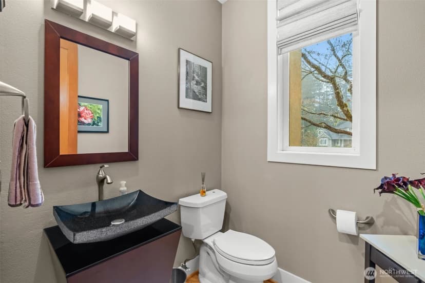 Property photo for 4412 Towhee Drive Nw, Gig Harbor photo 9