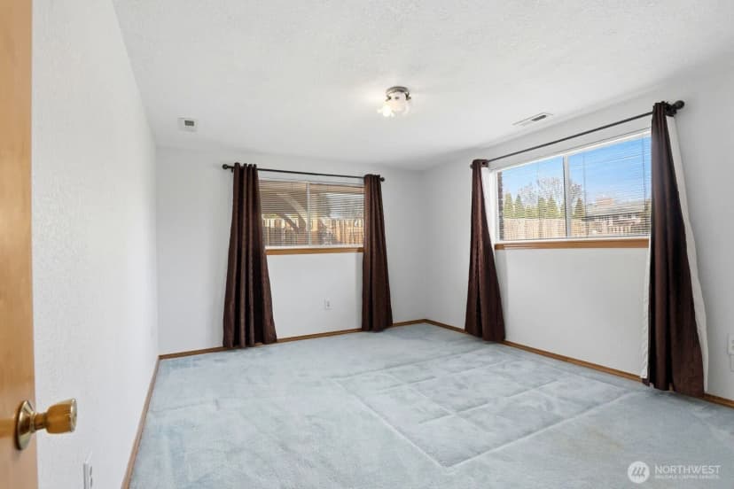 Property photo for 119 N 46th Avenue, Yakima photo 28