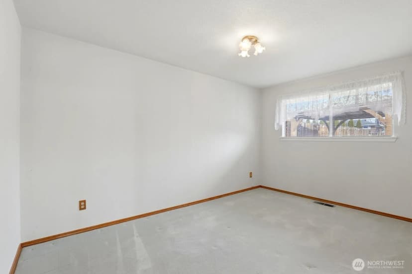 Property photo for 119 N 46th Avenue, Yakima photo 21