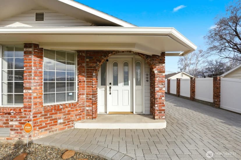 Property photo for 119 N 46th Avenue, Yakima photo 3