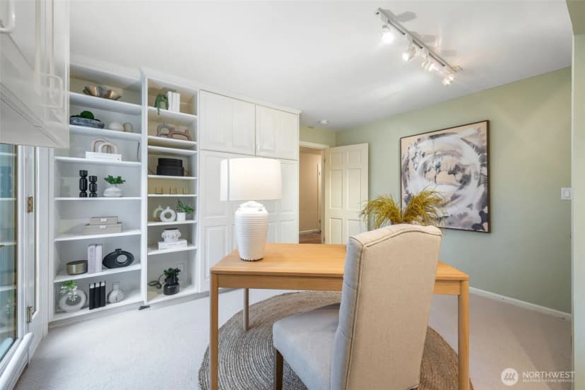 Property photo for 4812 Ne 42nd Street, Seattle photo 11