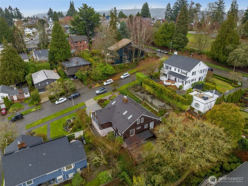 Property photo for 4812 Ne 42nd Street, Seattle photo 28