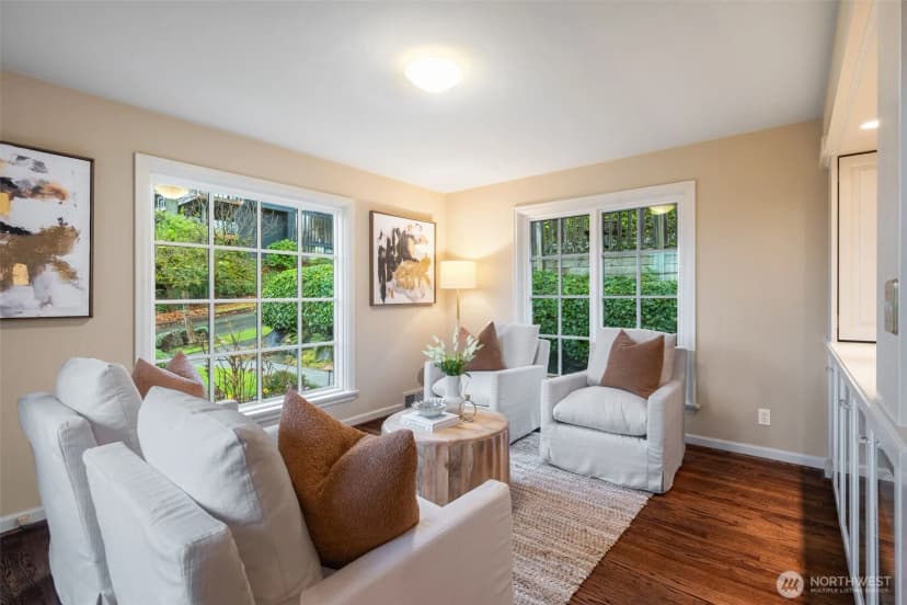 Property photo for 4812 Ne 42nd Street, Seattle photo 7