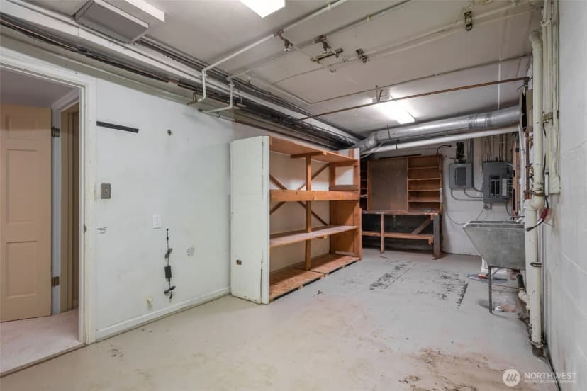 Property photo for 4812 Ne 42nd Street, Seattle photo 22
