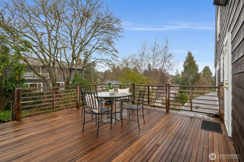 Property photo for 4812 Ne 42nd Street, Seattle photo 23
