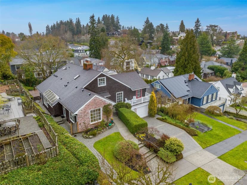 Property photo for 4812 Ne 42nd Street, Seattle photo 30