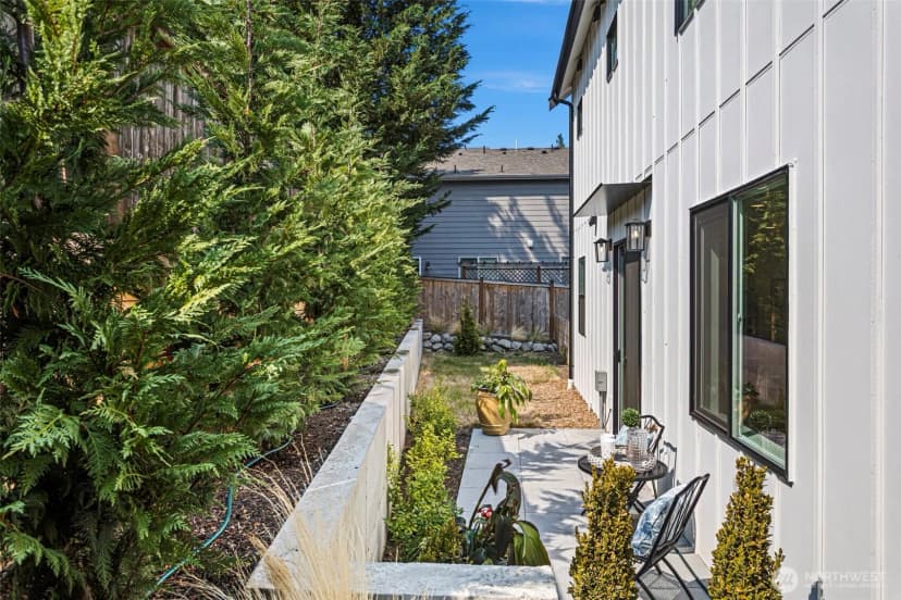 Property photo for 9513 132nd Avenue Ne, Kirkland photo 35