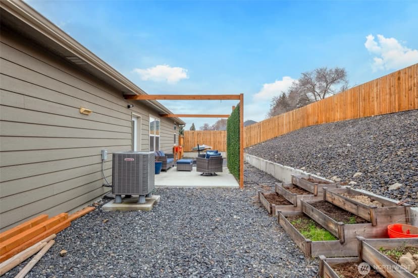 Property photo for 335 Canal Drive, Ephrata photo 22