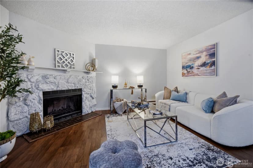 Property photo for 12515 Ne 116th Street #b11, Kirkland