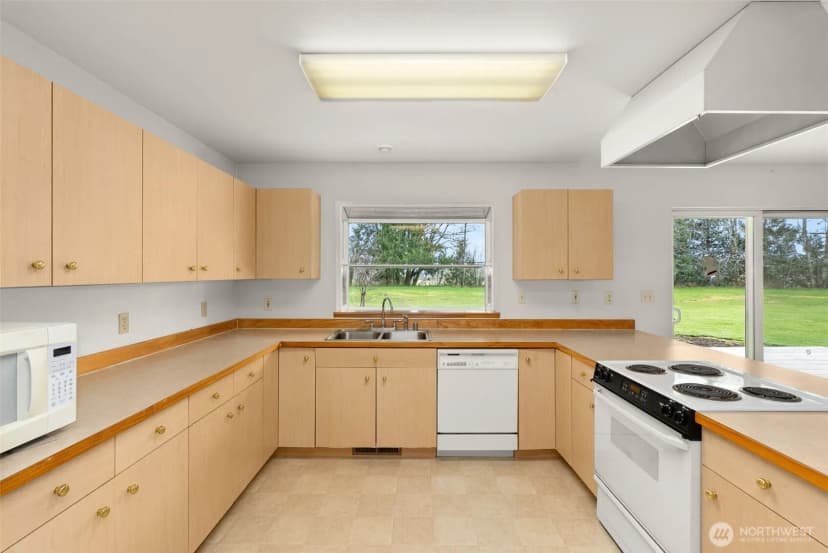 Property photo for 570 Wynooche Valley Road, Montesano photo 7