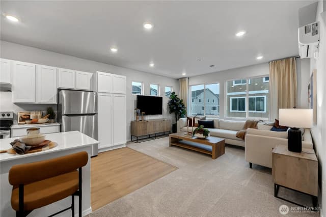 Property photo for 32360 Vine Avenue Se, Black Diamond photo 5