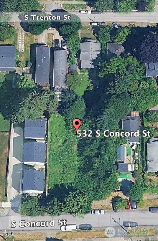 Property photo for 532 S Concord Street, Seattle photo 3